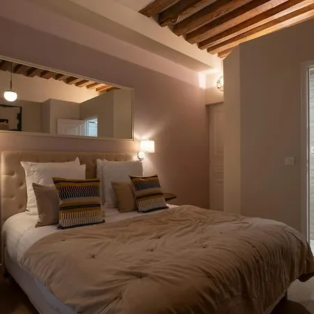 Paris Historic Center Marais Up To 7 People & Ac * パリ